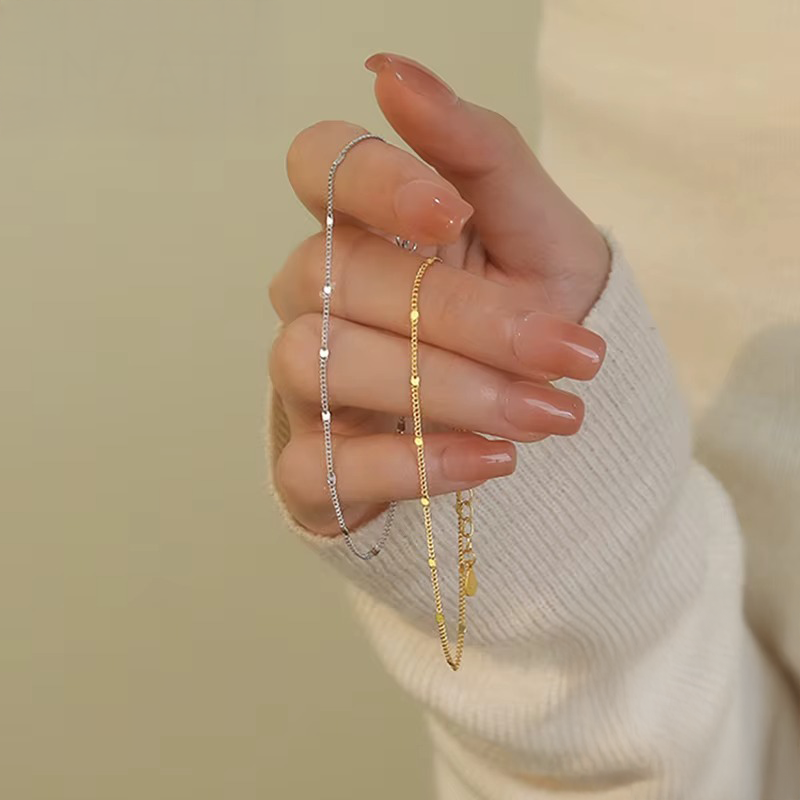 Bracciale con Ciondoli in Argento 925 e Placcatura Oro 18K