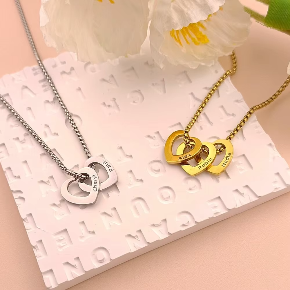 Collana Cuore Personalizzabile con Nome Inciso