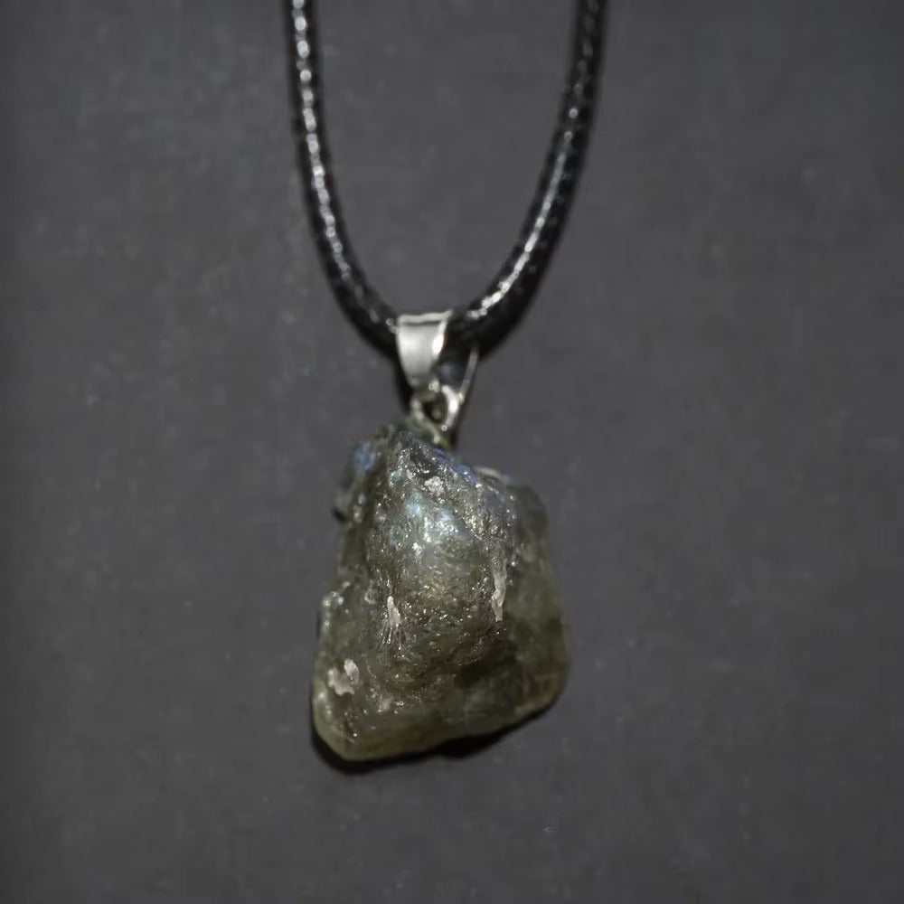 Collana con Ametista Naturale Grezza