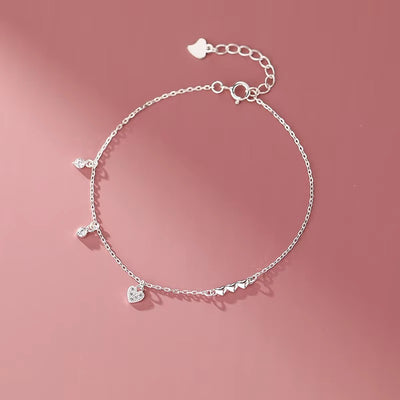 Bracciale Cuori in Argento 925 Placcato Oro 14 K con Zirconi – Minimal e Raffinato