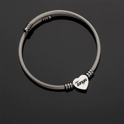 Bracciale a Lettera con Cuore Inciso  Personalizzabile