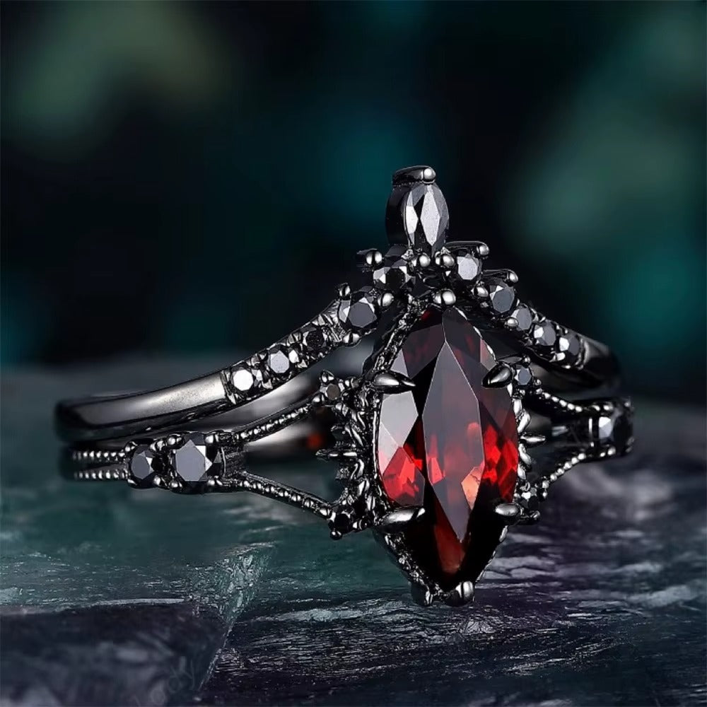 Anelli da Donna in Nero con Cristallo Rosso e Zirconi – Set 2 pezzi