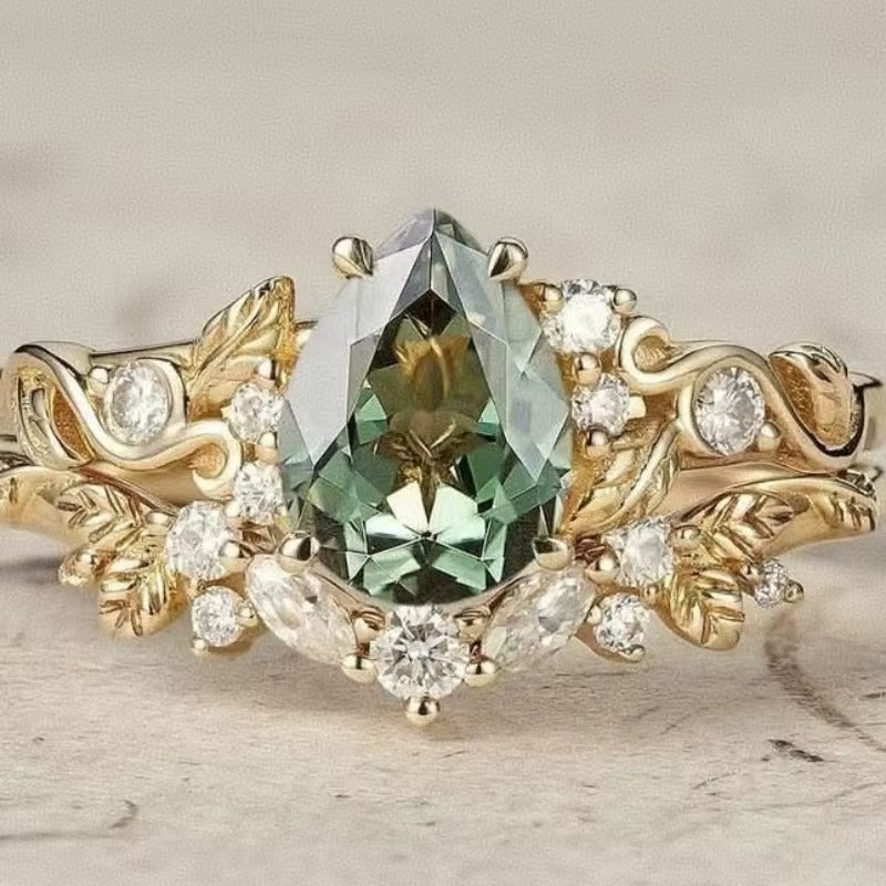 Anello Fiore di Zirconi Verdi – Stile Europeo