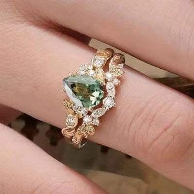 Anello Fiore di Zirconi Verdi – Stile Europeo