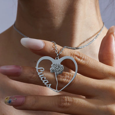 Collana Cuore con Fiori Incisi –  Nomi Personalizzati