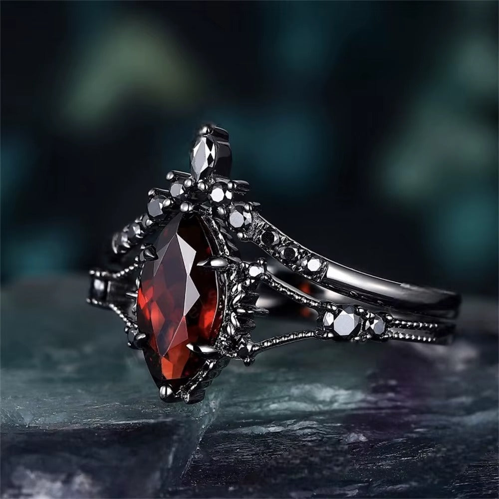 Anelli da Donna in Nero con Cristallo Rosso e Zirconi – Set 2 pezzi