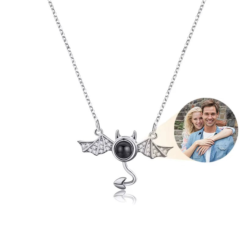Collana Personalizzata con Proiezione della Foto